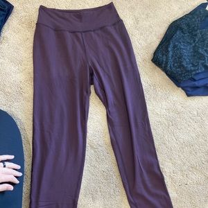 Lululemon jogger style